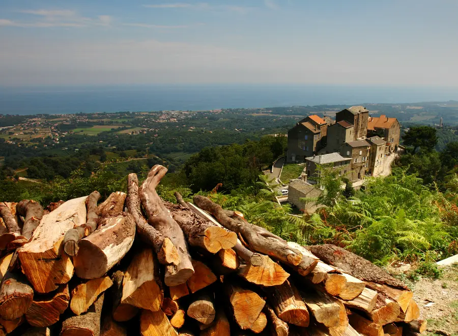 3/ Villages Where the Corsican Soul Resides